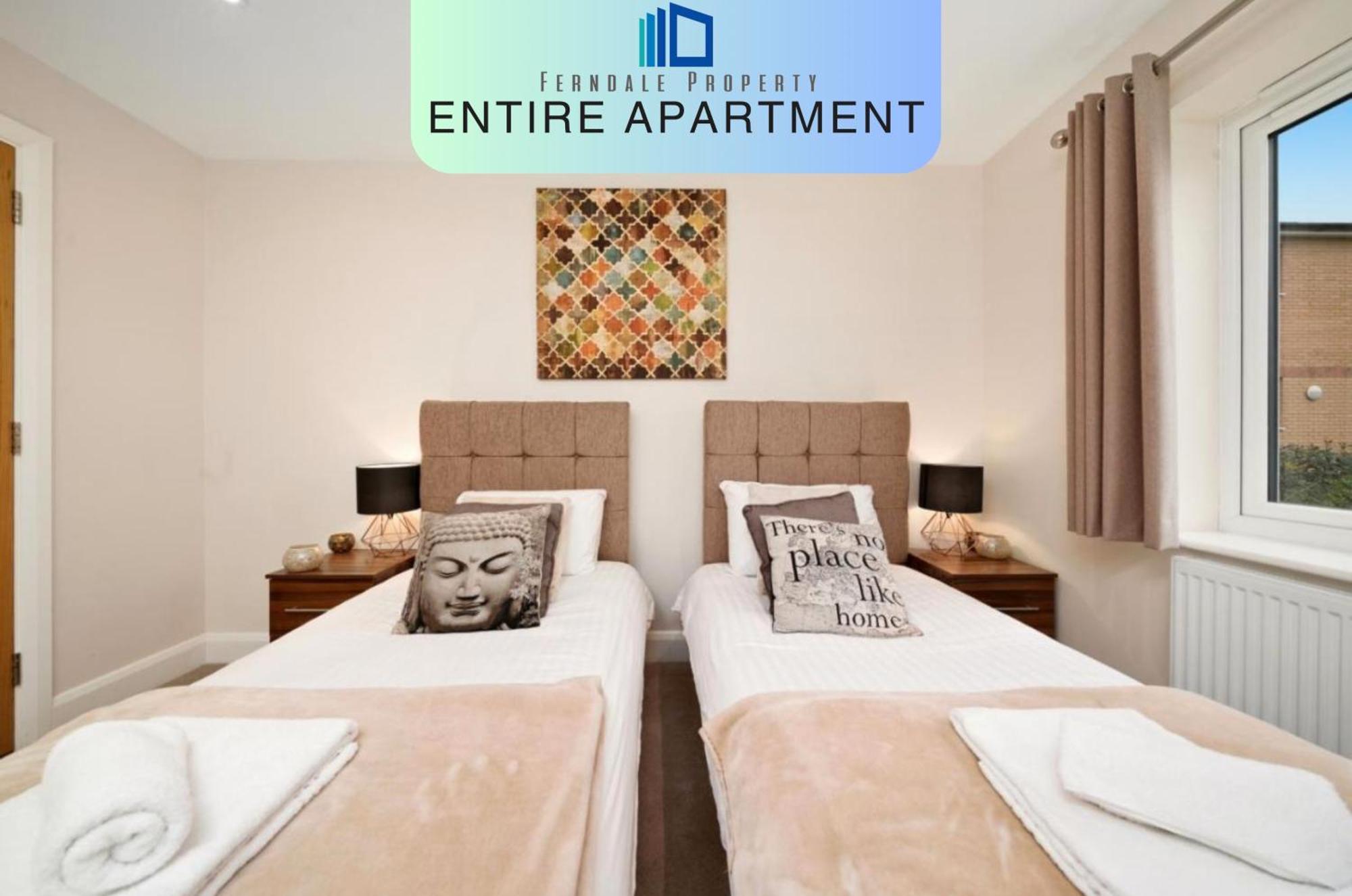 London Heathrow Living Serviced Apartments By Ferndale Stanwell Kültér fotó