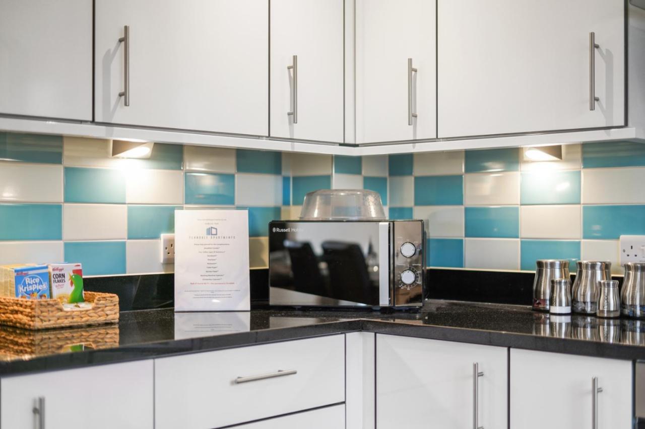 London Heathrow Living Serviced Apartments By Ferndale Stanwell Kültér fotó